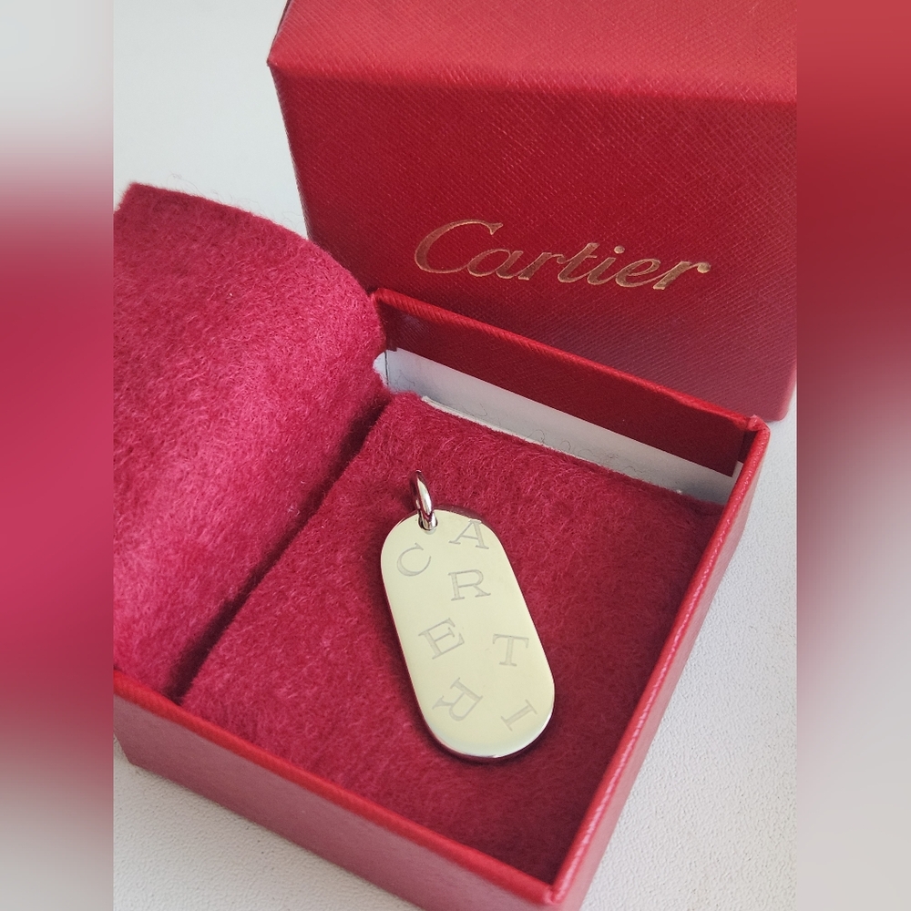 CARTIER Decor Oval Medal Silver Key Ring Pendant